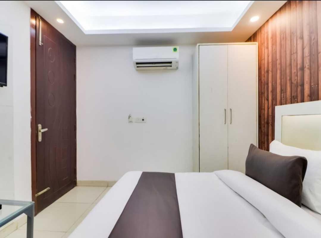 Hotel O Galaxy Stay New Delhi Eksteriør bilde