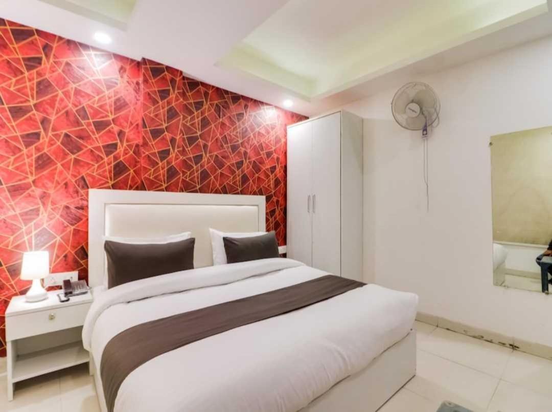 Hotel O Galaxy Stay New Delhi Eksteriør bilde
