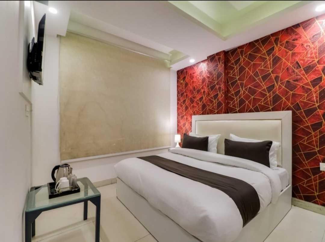 Hotel O Galaxy Stay New Delhi Eksteriør bilde